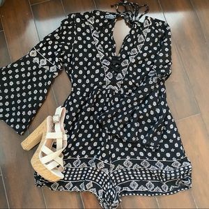 Romper Shorts with bell sleeves